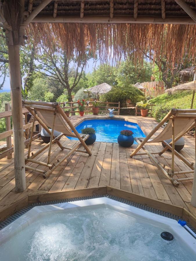 La Lyalis Bed & Breakfast Aiguines Exterior foto